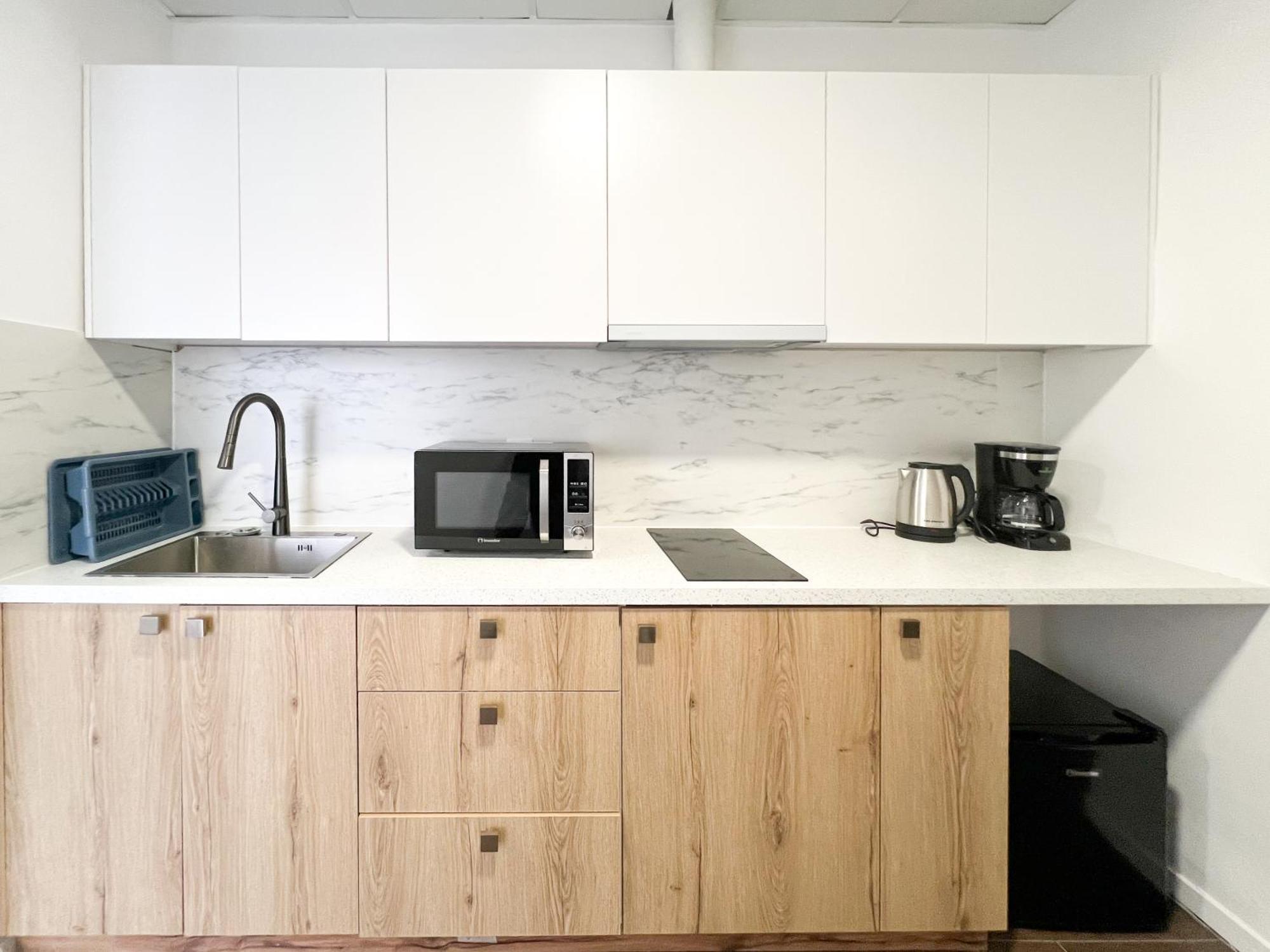 Anhome K11 Serviced Apartments Plus Athens Ngoại thất bức ảnh